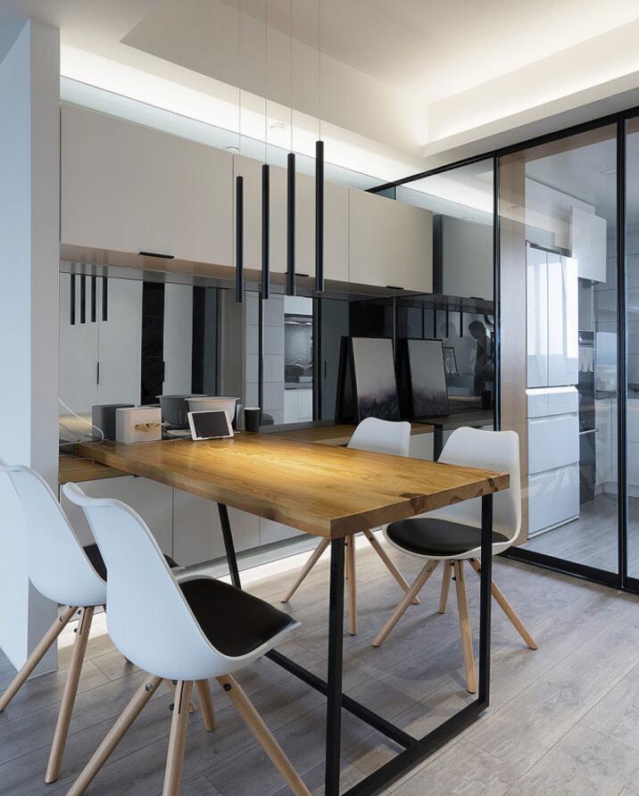 113平方米家庭新房简约餐桌椅装修图片赏析