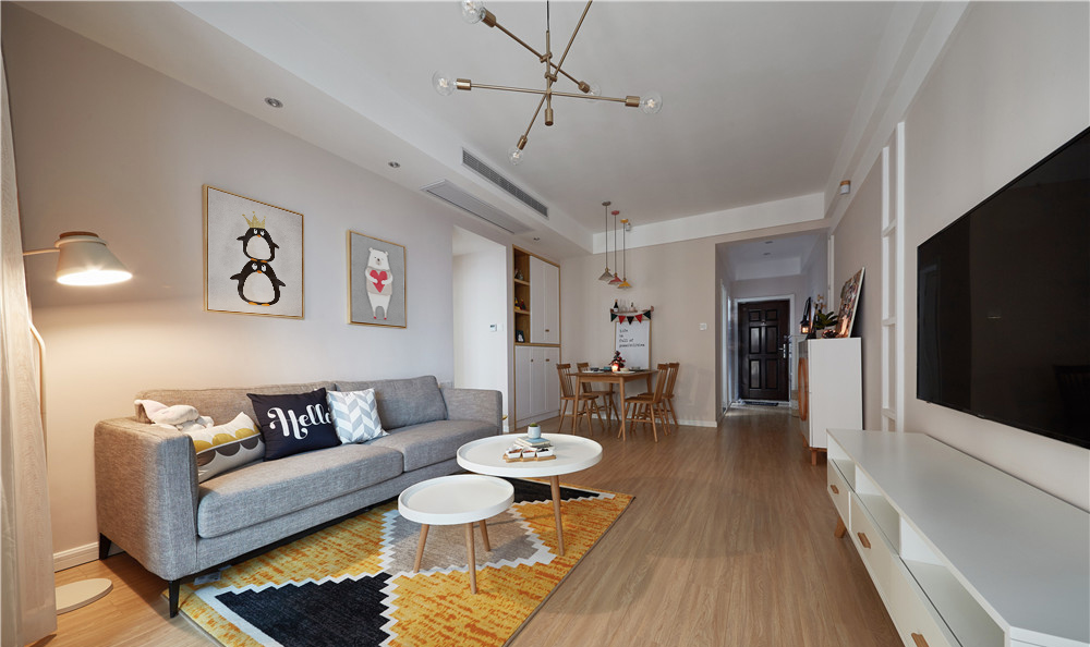 118平方家庭客厅创意茶几装修设计图片赏析