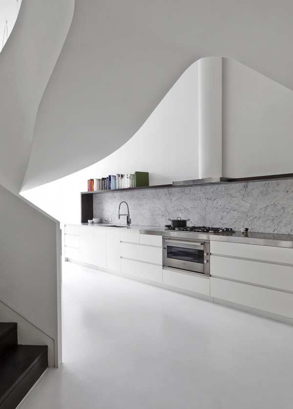 别墅室内设计家庭厨房橱柜装修效果图片