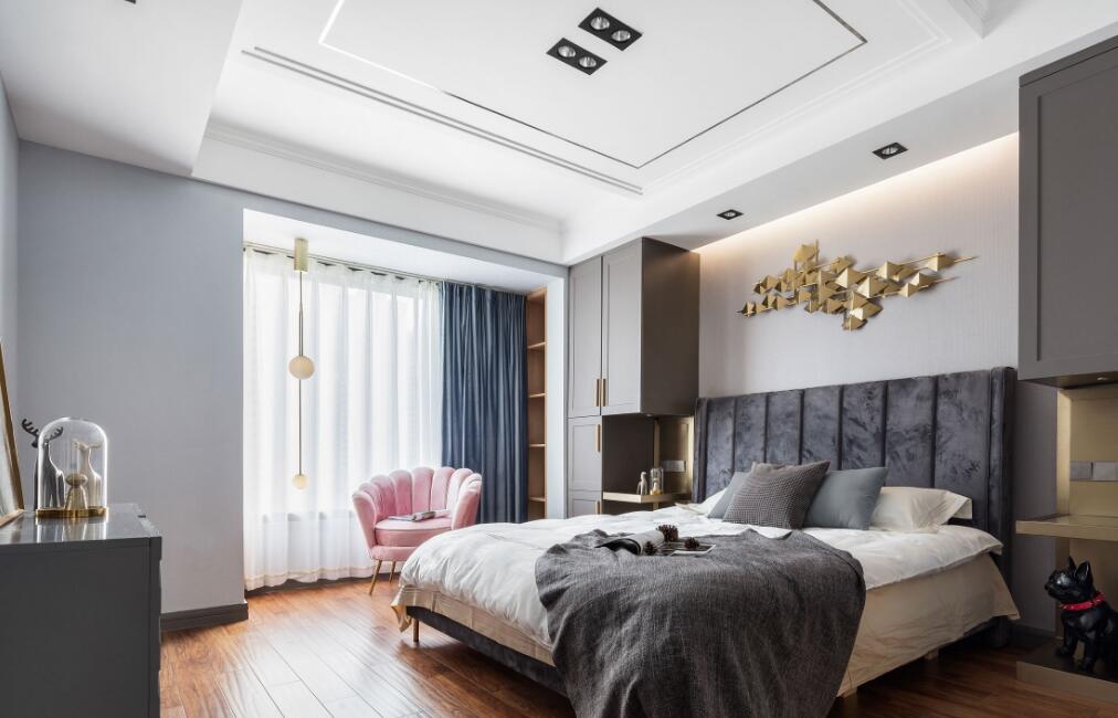 2019美式风格房子卧室实木地板装修效果图片