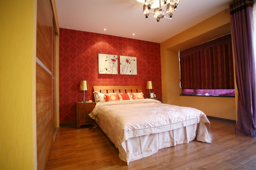 别墅中式卧室床头背景墙装修效果图片