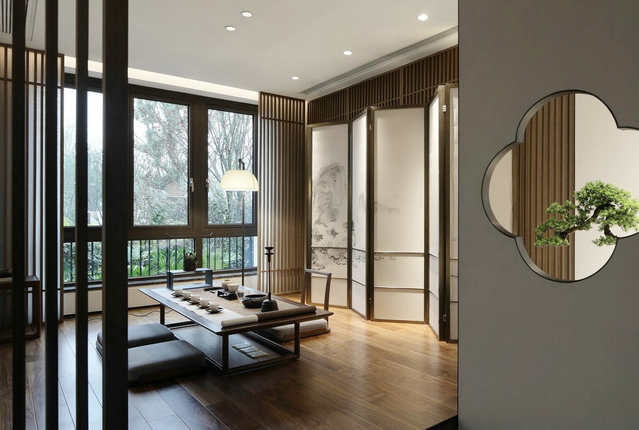 原木色中式风别墅客厅屏风装修效果图- 中国风